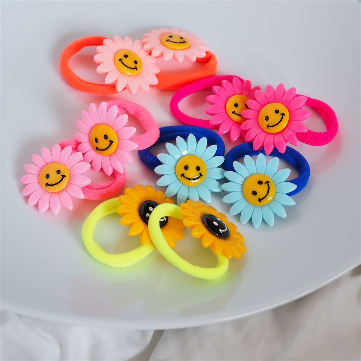 Renkli Papatya 2'li Lastik Toka Renkleri