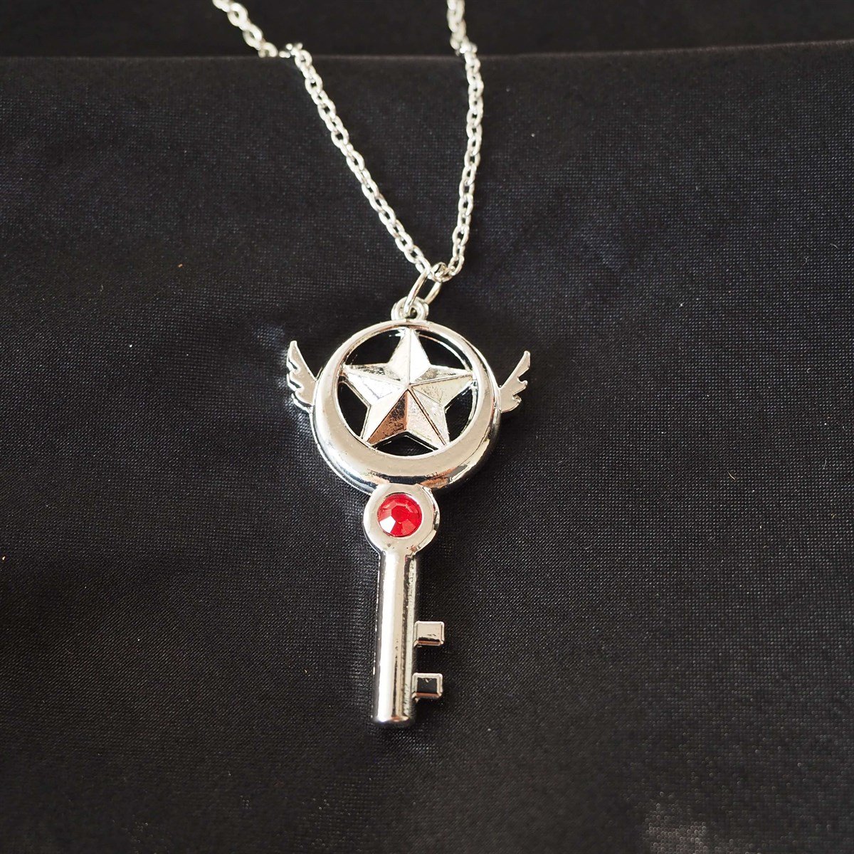 Sailor Moon Asa Kolye