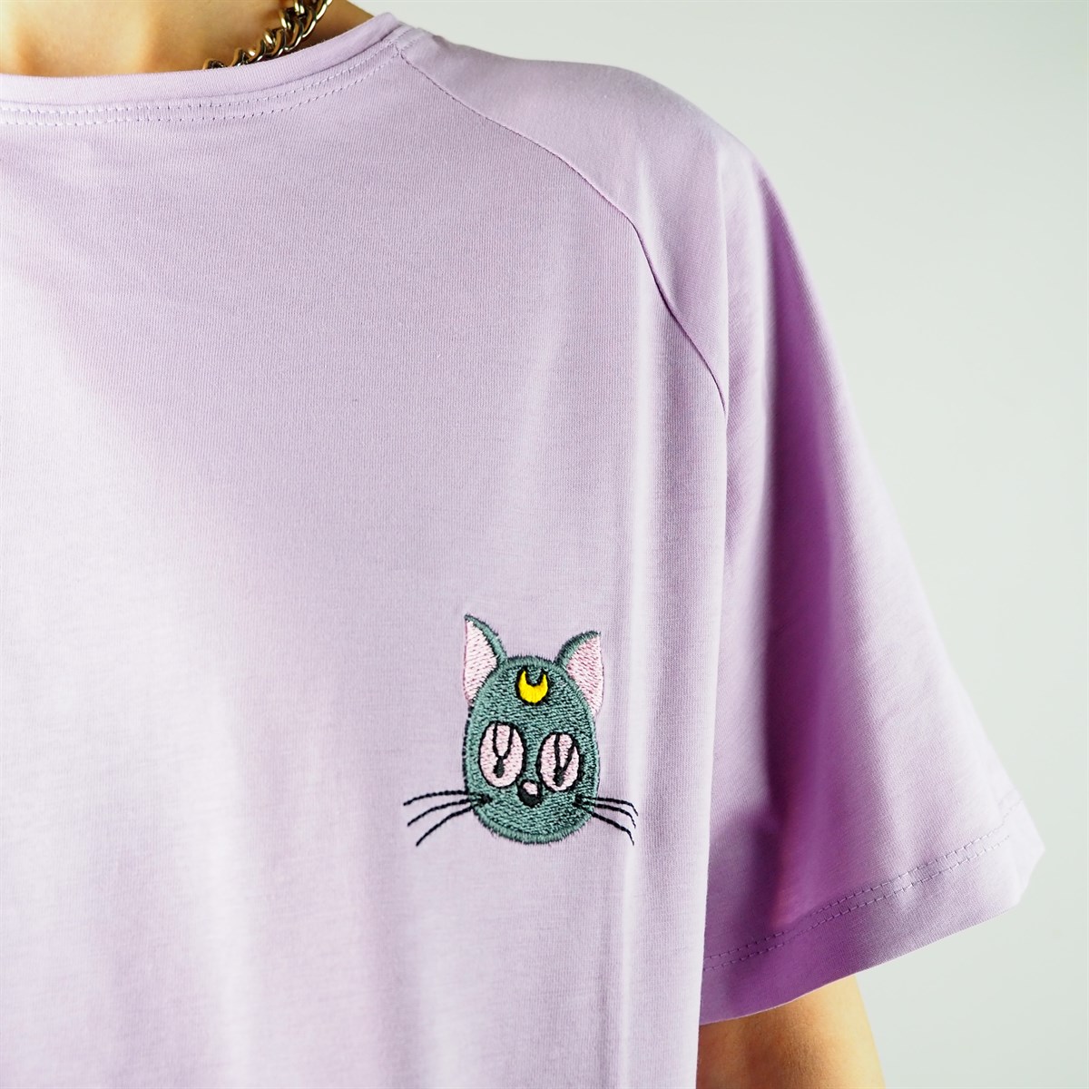 Sailor Moon Luna Nakışlı Unisex Lila Tshirt 