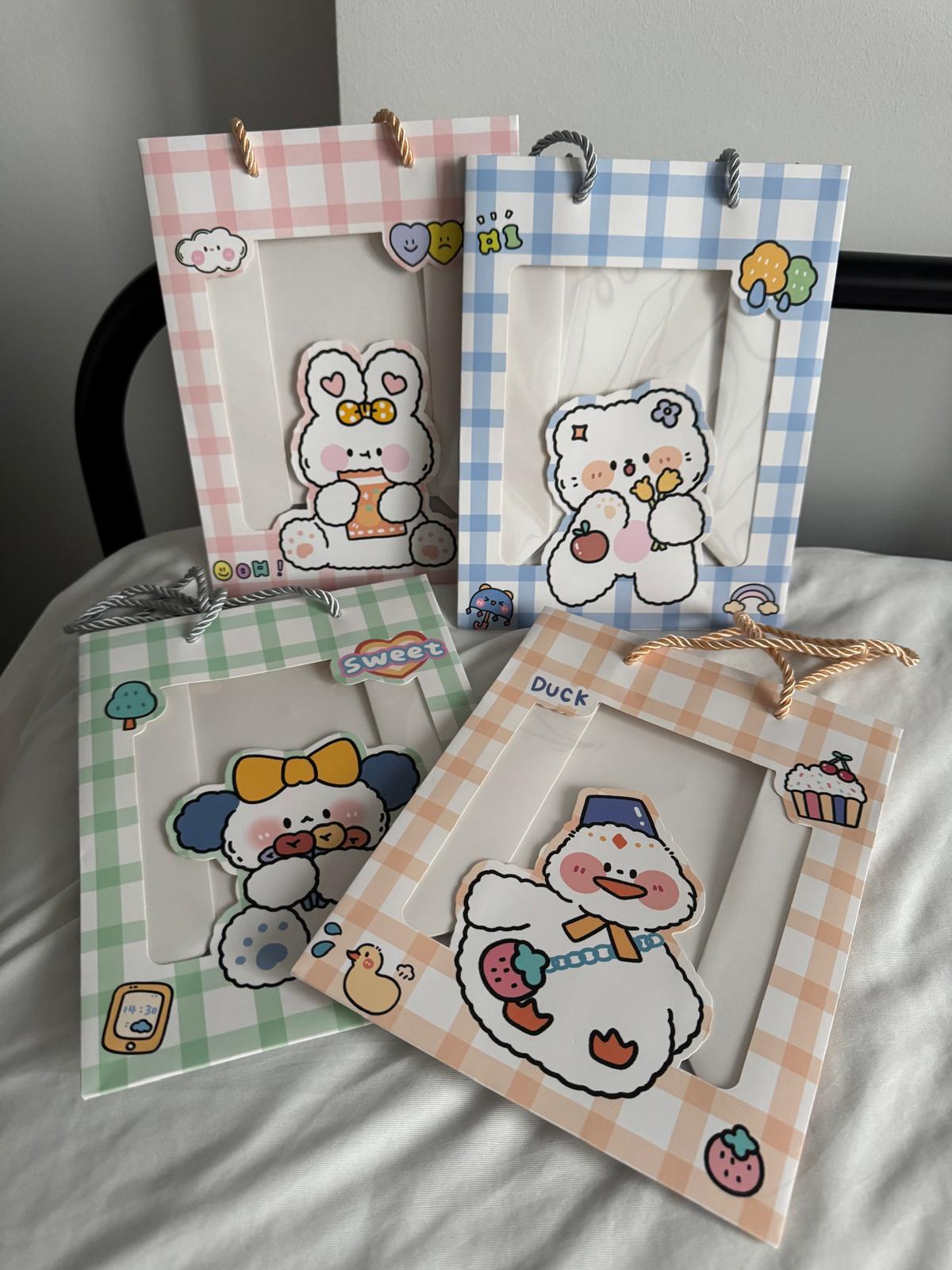 Şeffaf Pencereli Kawaii Tasarımlı Karton Çanta