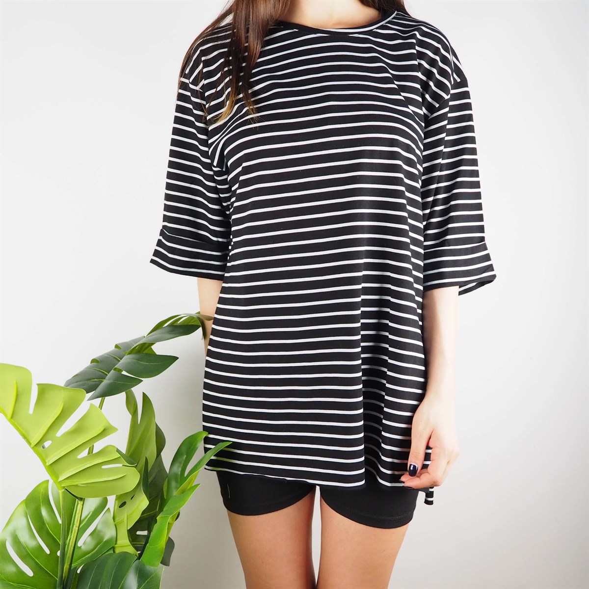 Siyah Cizgili T-shirt