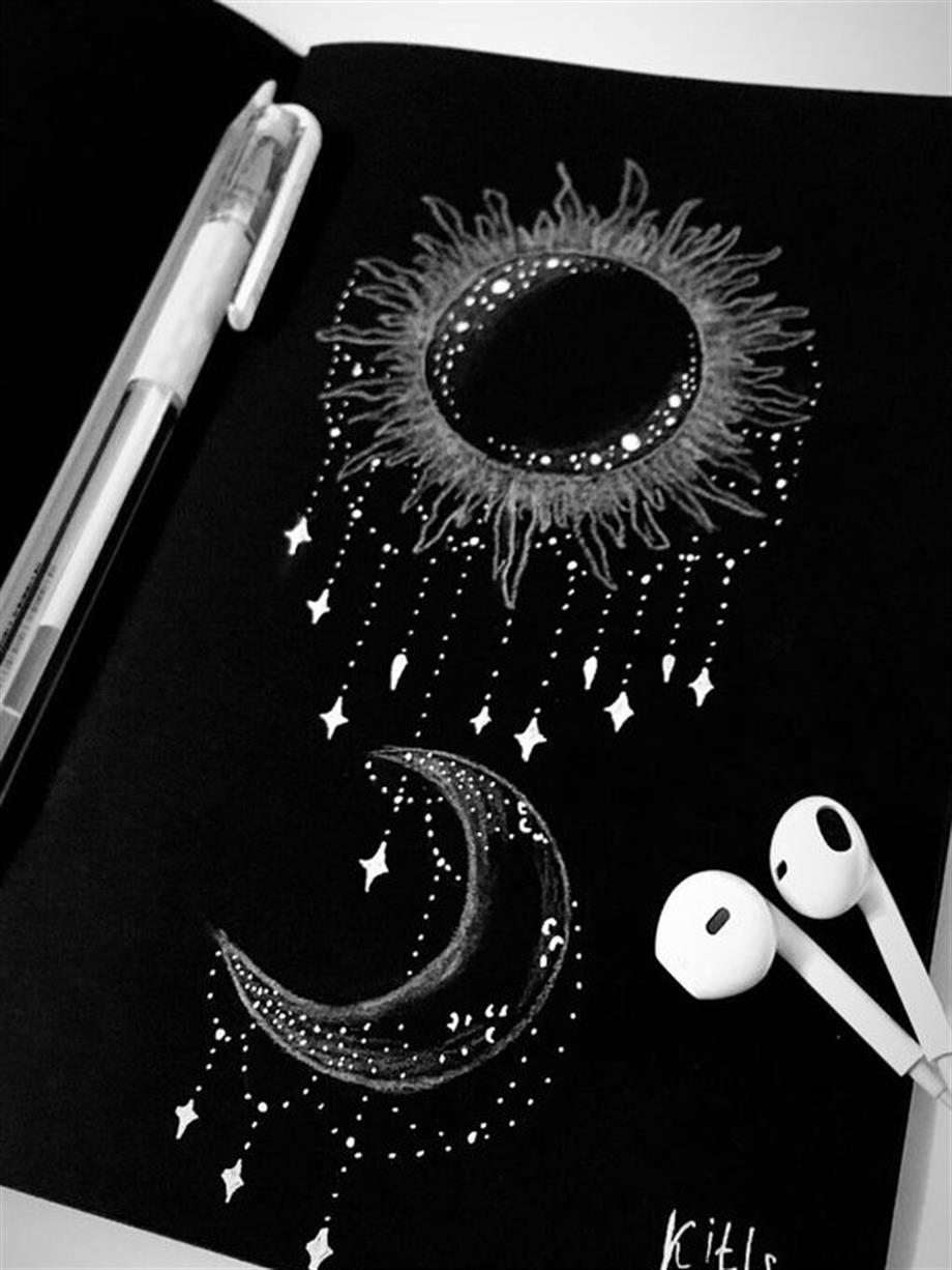 Siyah Yapraklı Defter