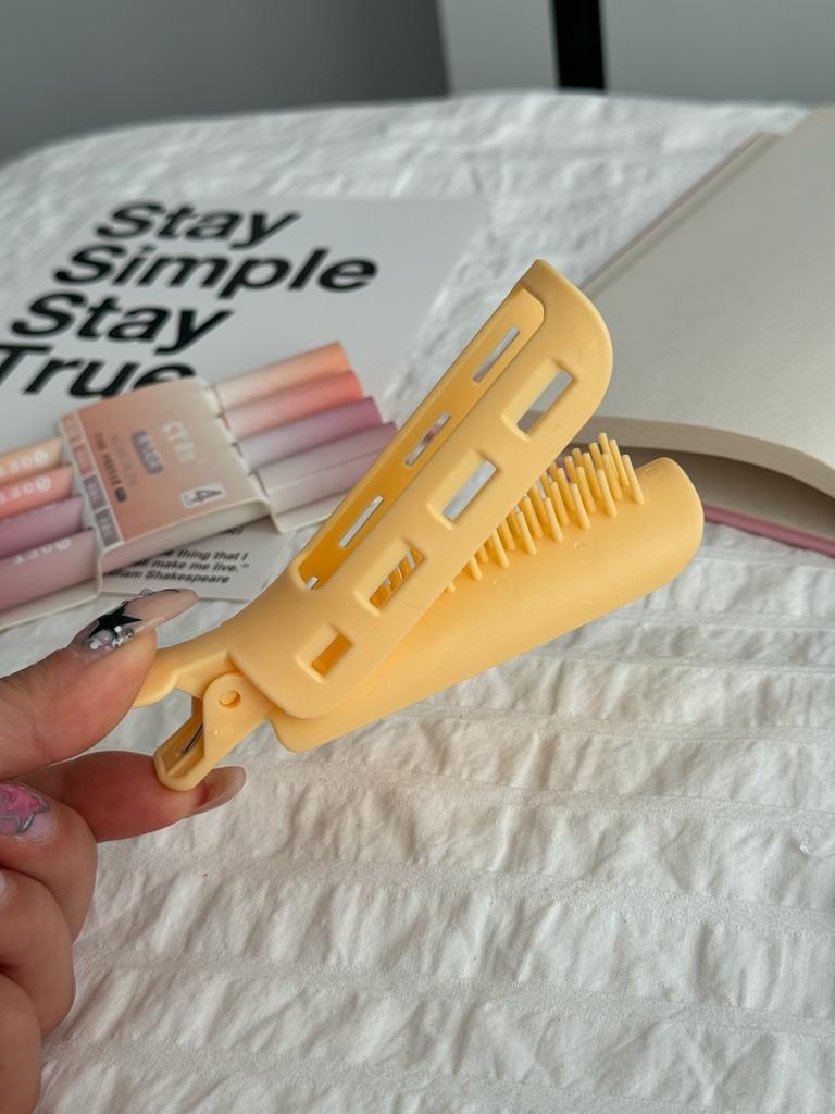 Tarak Detaylı Saç Şekillendirme ve Hacim Verme Aksesuarı Sarı