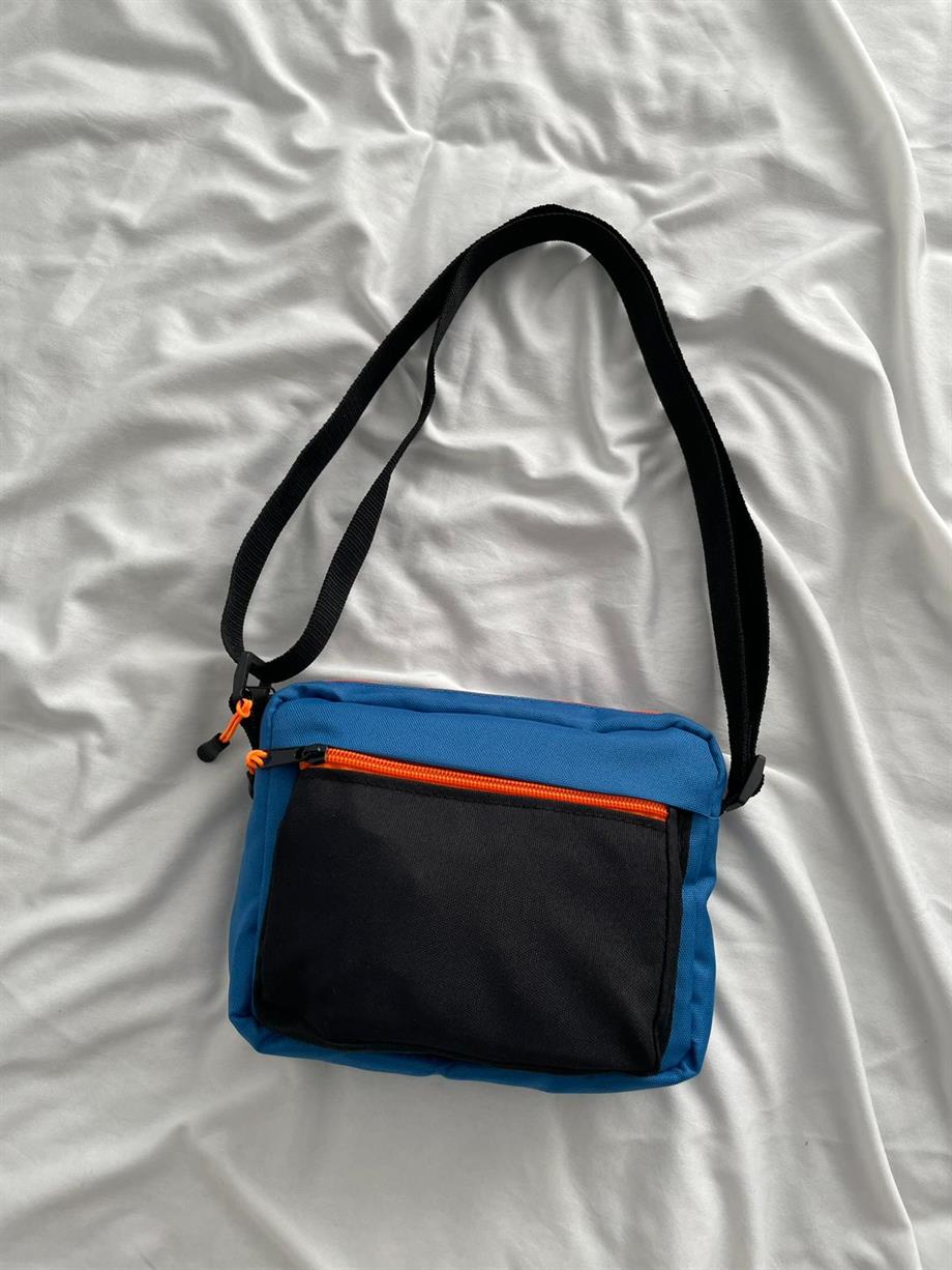 Turuncu Siyah Detaylı Lacivert 2 Bölmeli Crossbody Çanta