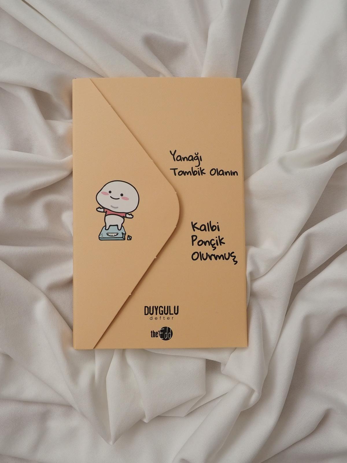 Yanağı Tombik Olanın Kalbi Ponçik Zarf Tasarımlı Defter