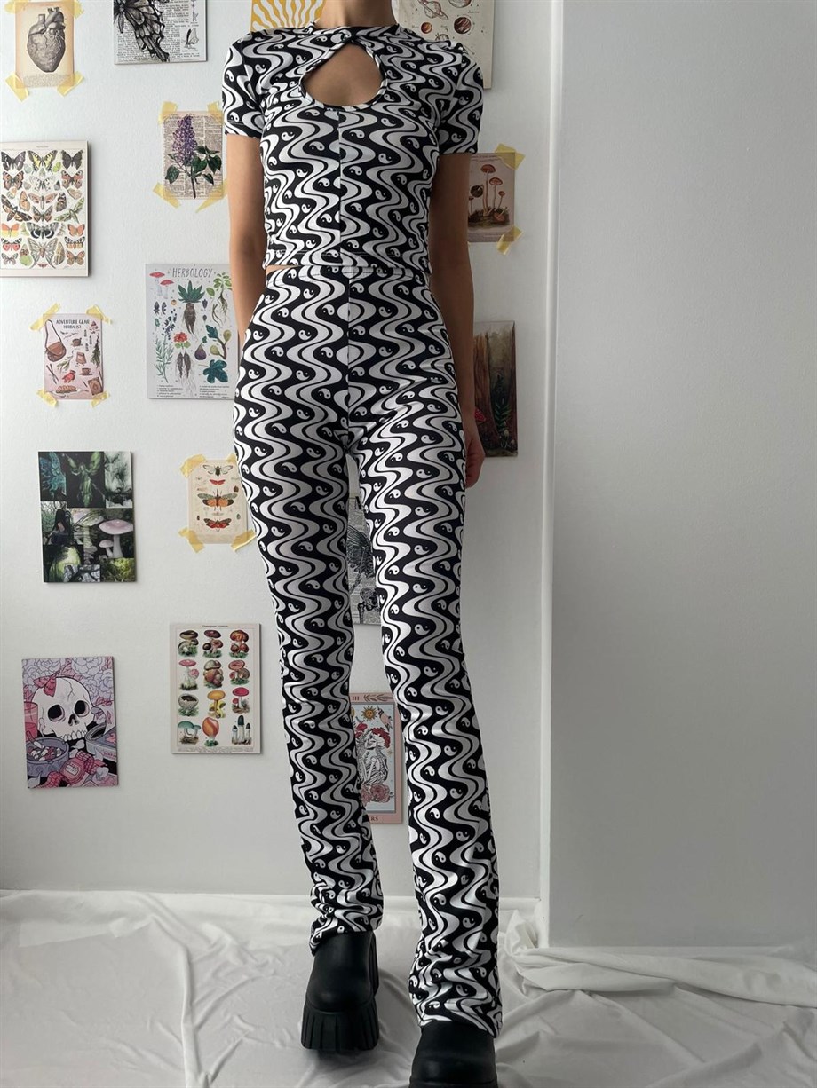 Ying Yang Pencere Göğüs Detaylı Pantolon Crop Takım