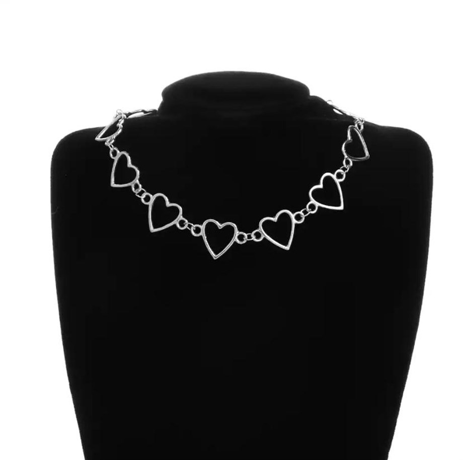 Zincir Kalpli Choker Kolye