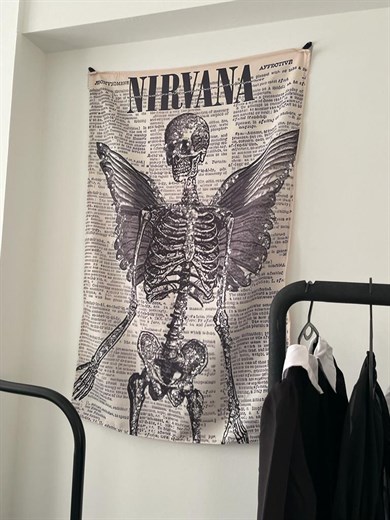Nirvana Skelton Duvar Örtüsü - Wall Tapestry I 70 x 100 cm