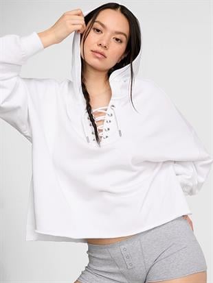 Bağcık Detaylı Kapüşonlu Sweatshirt