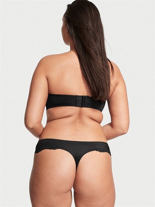 Bombshell 2 Beden Büyük Gösteren Push-Up Straplez Sütyen