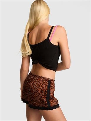 Dantel Detaylı İpeksi Geniş Kesim Pijama Şortu
