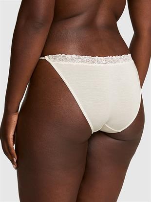 Dantel Kenarlı Bikini Külot