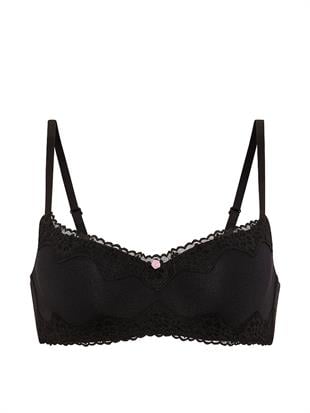 Dantelli Hafif Dolgu Destekli Balkonet Sütyen