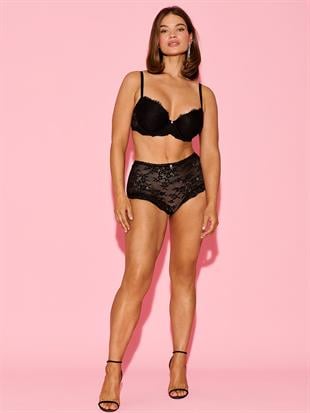 Dantelli Hafif Dolgu Destekli Klasik Toparlayıcılı Demi Sütyen