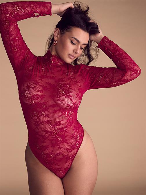 Dantelli Uzun Kollu Body