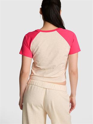 Pamuklu Raglan Uyku Tişörtü
Pamuklu Raglan Pijama Üstü