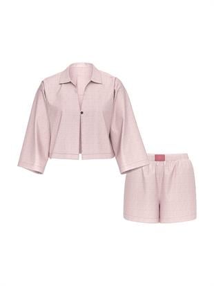 Uzun Kollu Tek Düğmeli Gömlek ve Şortlu Pijama Takımı
