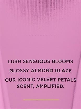 Velvet Petals Intense Vücut Losyonu
