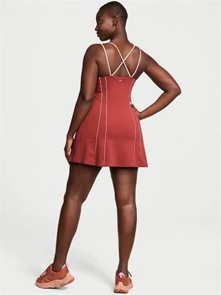 VSX Elevate™ Chroma Konturlu Flare Elbise