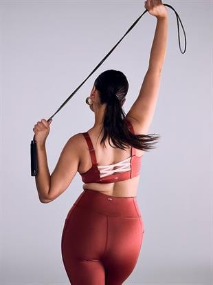 Yeni stil! Featherweight Önden Fermuarlı Maksimum Sporcu Sütyeni