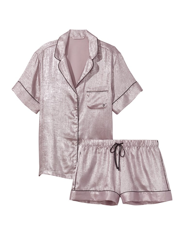 Fiona Yansımalı Şortlu Pijama Takımı - Pembe Yansımalı VS26374184 | Victoria's  Secret VSL