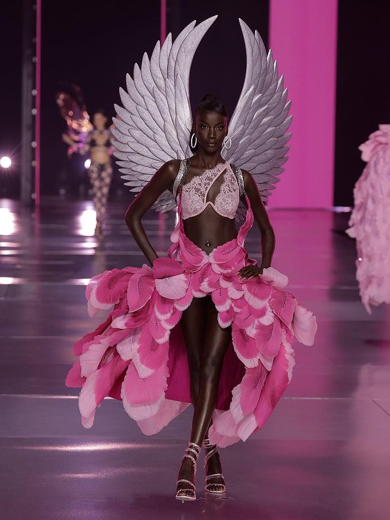cuore_teneroさん10-20-11 Twinkle Dantelli Tek Omuzlu Monowire Sütyen Pembe | Victoria's Secret