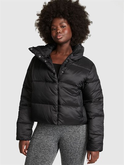 Chlöe x Halle Crop Puffer Mont