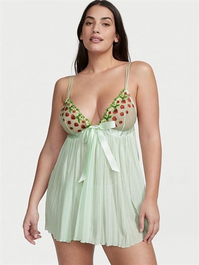 Çilek İşlemeli Pileli Babydoll