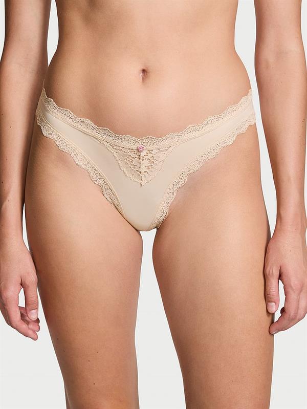 Dantelli Tanga