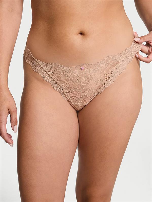 Dantelli Tanga