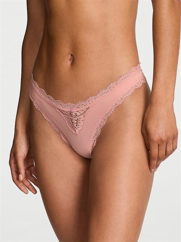 Dantelli Tanga