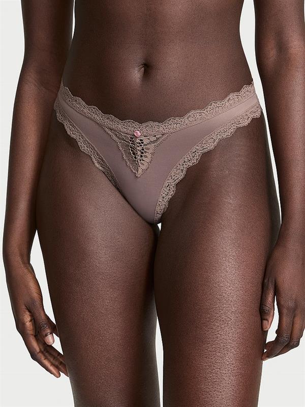 Dantelli Tanga
