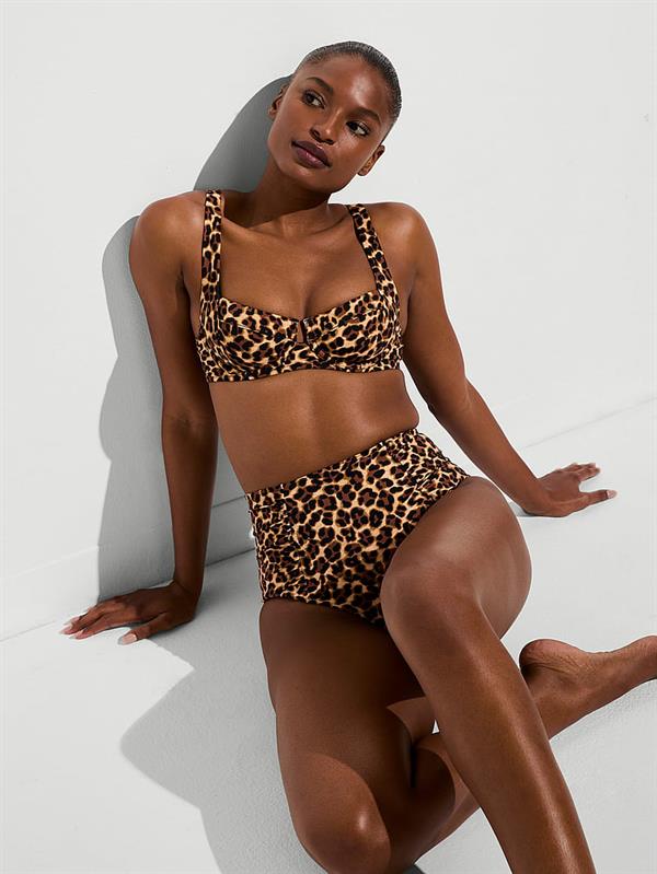 Essential Toparlayıcı Bikini Üstü