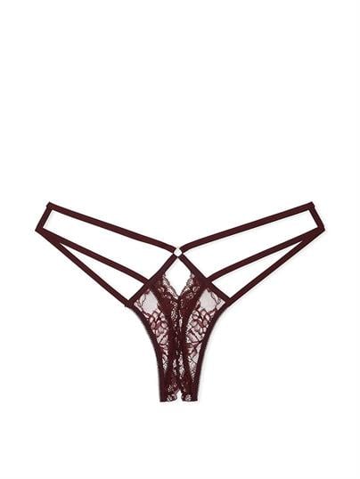 Gül Dantelli Crotchless Tanga