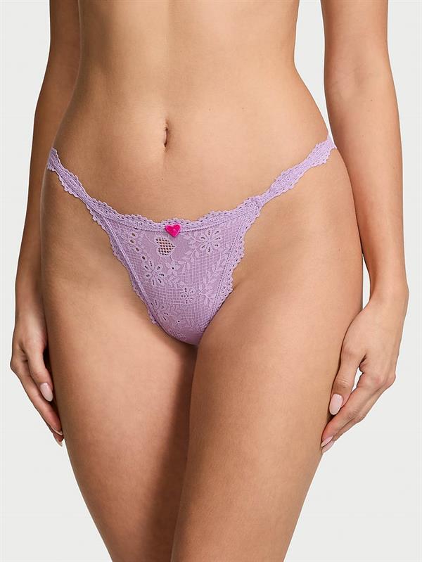 Kalp Biyeli Pamuklu V-String Külot