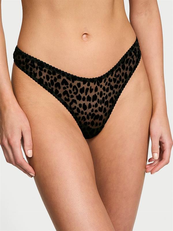 Leopar Desenli Derin Bacak Kesim Tanga