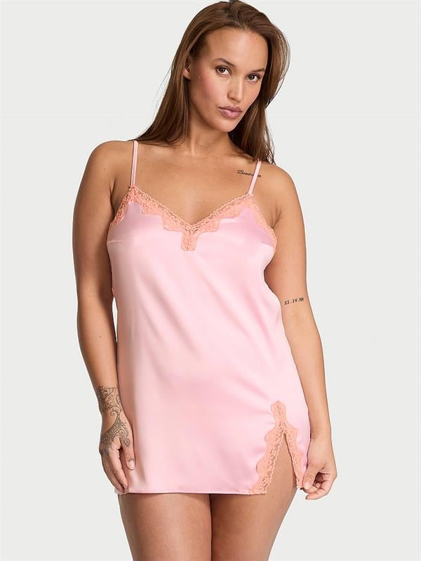 Tease Saten Dantel Detaylı Mini Gecelik