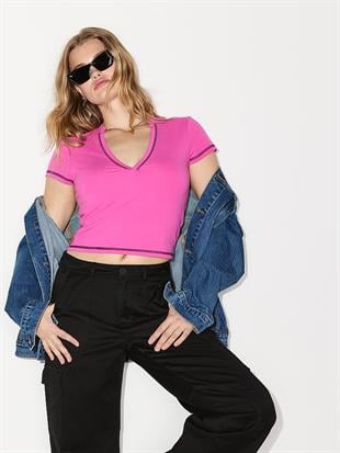 All-Day Cotton Plunge Cropped Top