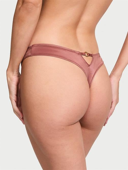 Askılı Crotchless Tanga