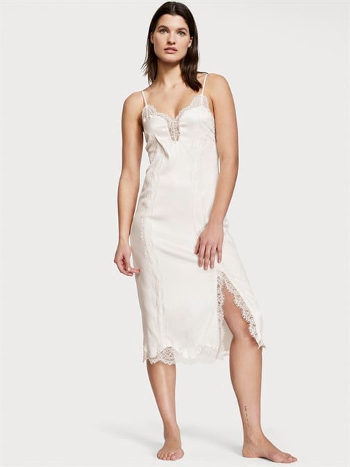 Dantel Detaylı Midi Slip Elbise