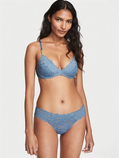 Dantelli Tanga