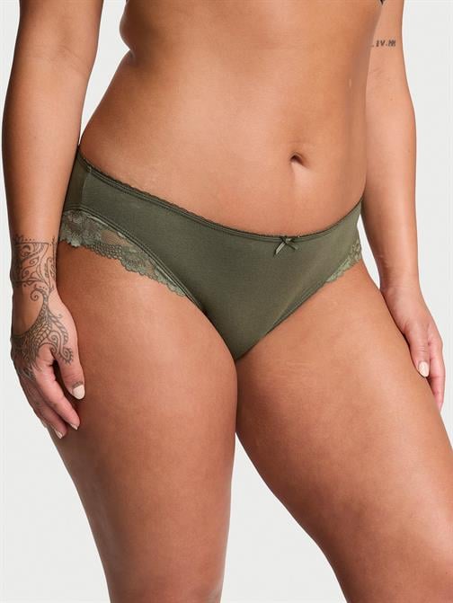Esnek Pamuklu Dantel Kenarlı Bikini Külot