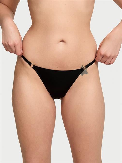 Halka Detaylı V-String Külot