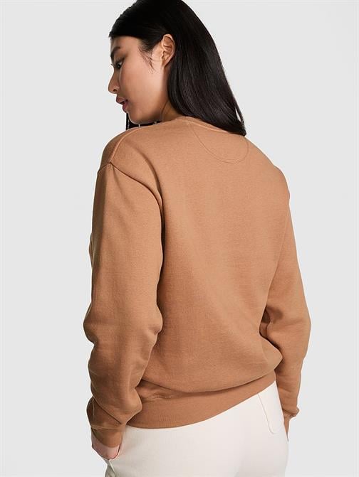 Ivy Crew Polar Sweatshirt