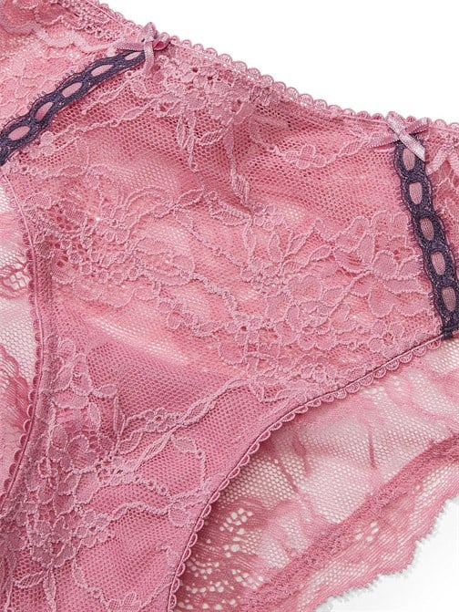 Kurdeleli Dantelli Cheekini Külot