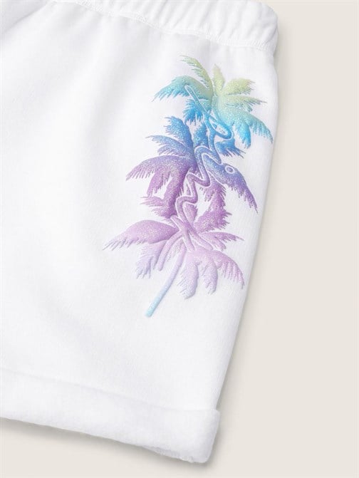 Paçası Kıvrık Batik Desenli Şort