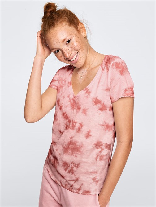 Perfect V-Neck Tee