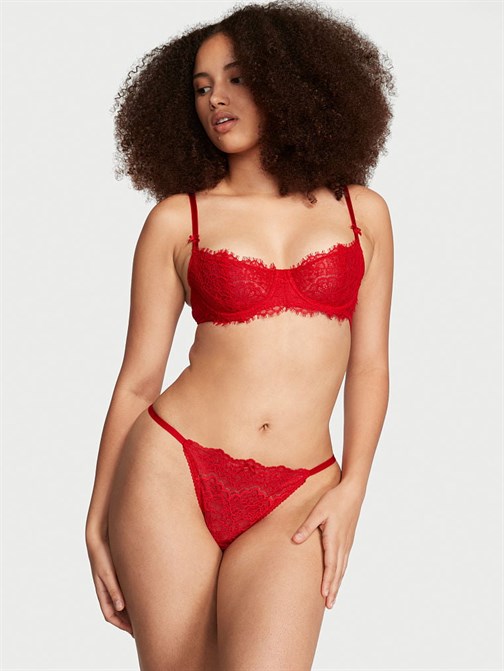 Saten Fiyonklu Dantel V-string Külot