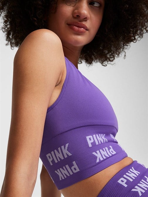 Seamless Scoop Neck Sports Bra