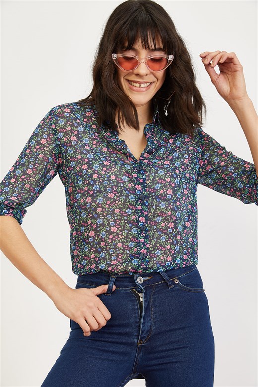 Bianco Lucci Kadın Kol Katlamalı Renkli Çiçek Desen Tül Gömlek - Lacivert